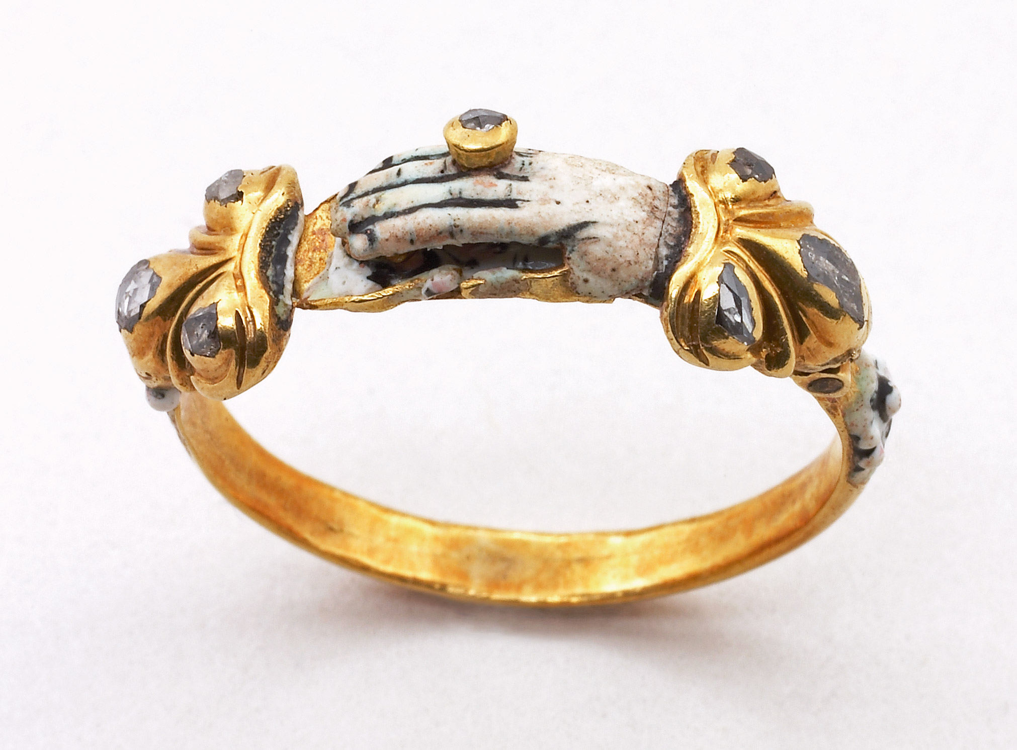 Drie ringen | Museum Mayer van den Bergh